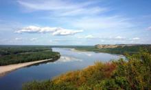 Биологи ТГУ проверят самую большую реку России на микропластик